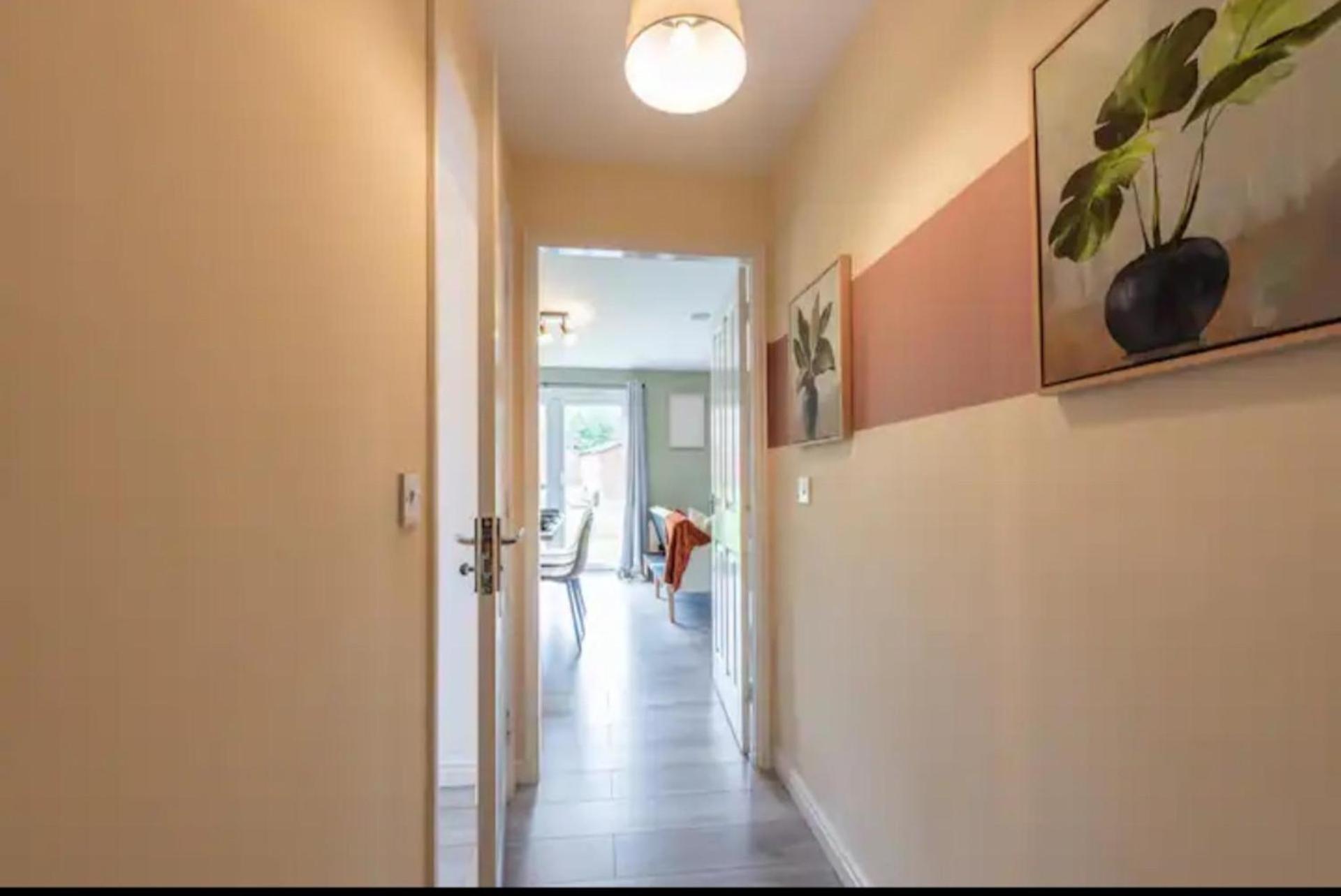 Charming Whitehurst Drive Nest In * Manchester